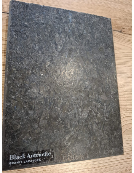Parapet z Granitu Black Antracite Lapatura